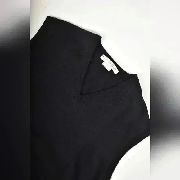 JOHN SMEDLEY Navy Fine Knit Merino Wool Crewneck  Sweater Vest Medium England - Picture 1 of 7